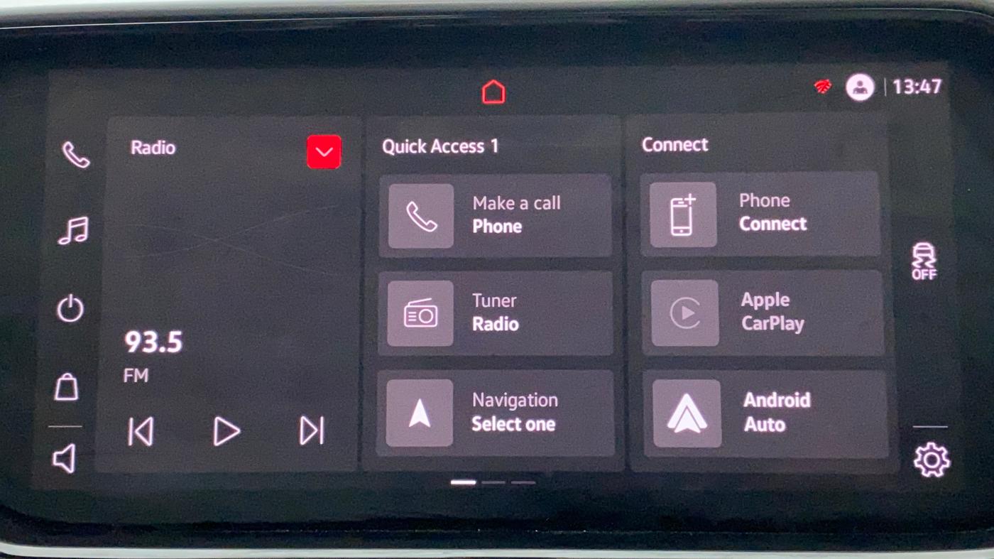 2022 Volkswagen TAIGUN GT PLUS 1.5 TSI DSG, Petrol, Automatic, 1,728 km, Infotainment System