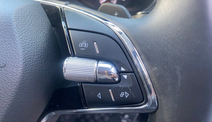 2024 Skoda KUSHAQ AMBITION 1.0L TSI AT, Petrol, Automatic, 5,229 km, Adaptive Cruise Control