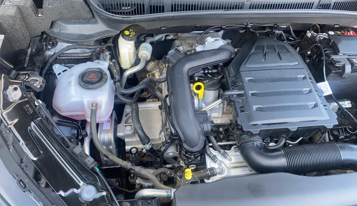 2024 Skoda KUSHAQ AMBITION 1.0L TSI AT, Petrol, Automatic, 5,229 km, Engine View - Right