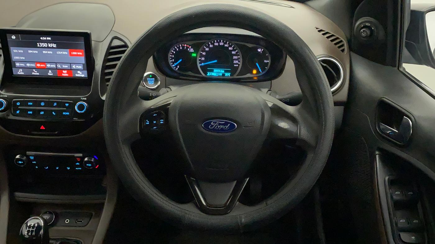 2018 Ford FREESTYLE TITANIUM 1.2 PETROL, Petrol, Manual, 29,090 km, Steering Wheel Close Up