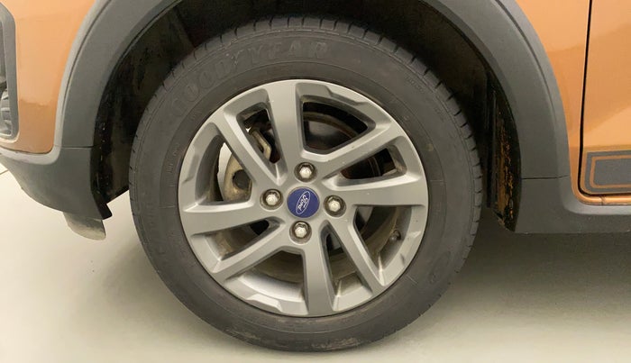 2018 Ford FREESTYLE TITANIUM 1.2 PETROL, Petrol, Manual, 29,090 km, Left Front Wheel
