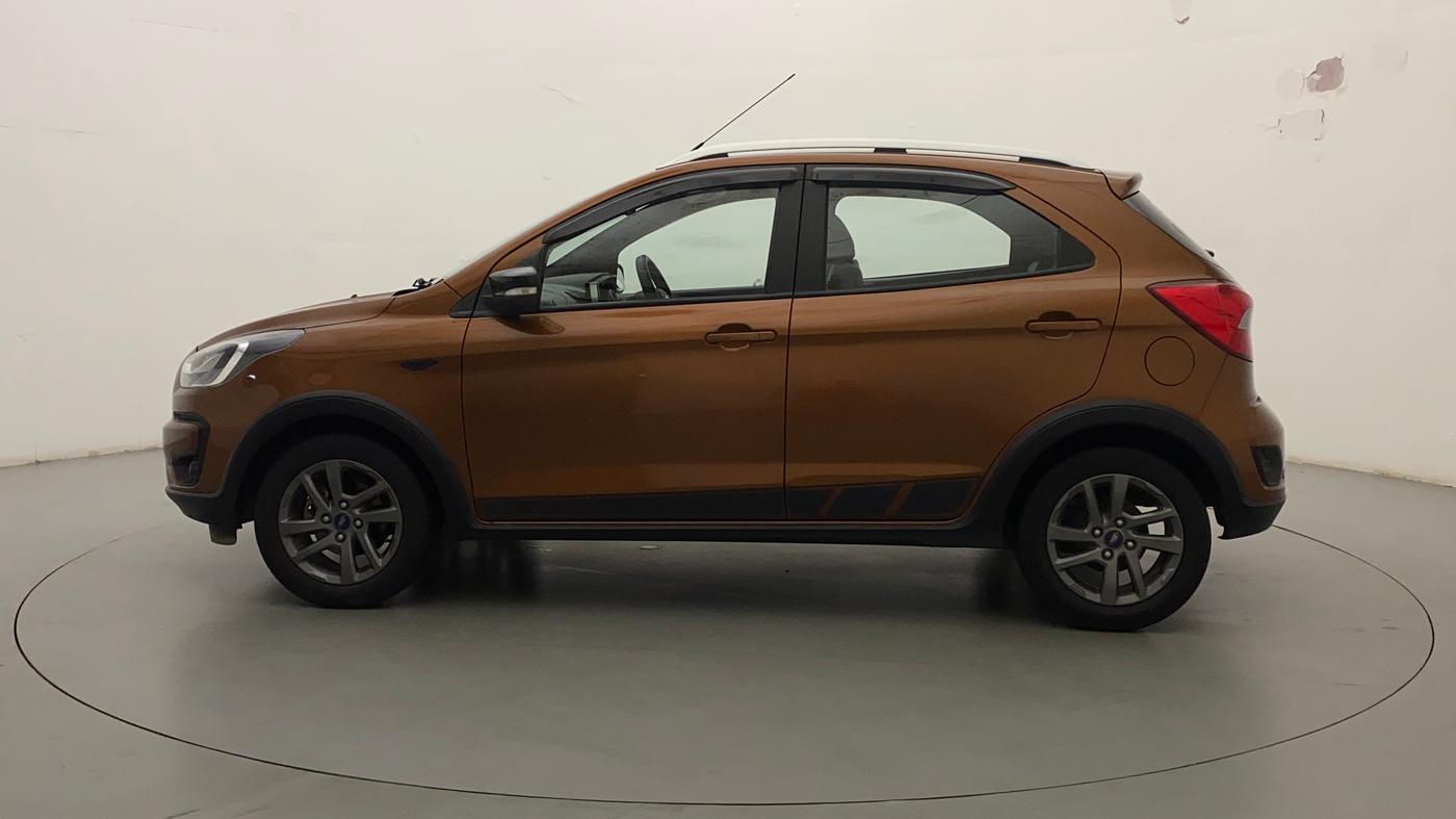 2018 Ford FREESTYLE TITANIUM 1.2 PETROL, Petrol, Manual, 29,090 km, Left Side