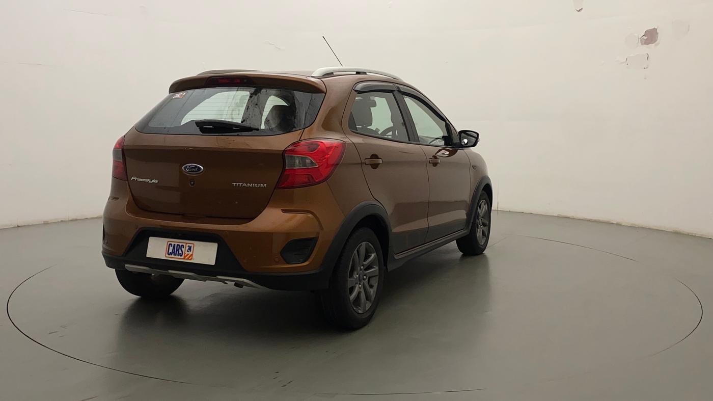 2018 Ford FREESTYLE TITANIUM 1.2 PETROL, Petrol, Manual, 29,090 km, Right Back Diagonal