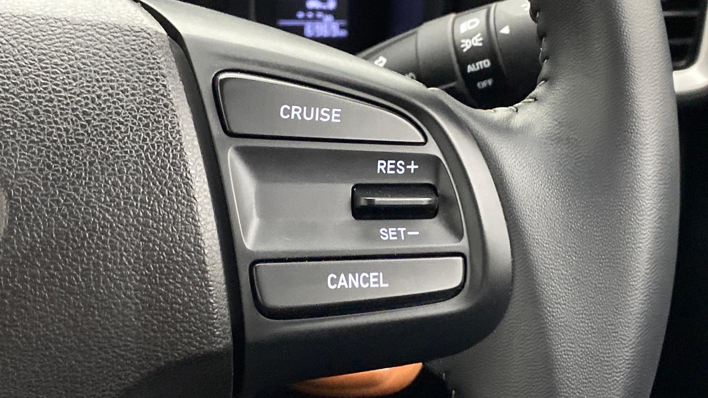 2020 Hyundai VENUE 1.0L Turbo GDI SX MT, Petrol, Manual, 7,078 km, Adaptive Cruise Control