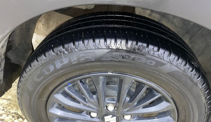 2020 Maruti XL6 ALPHA MT, Petrol, Manual, 41,021 km, Right Rear Tyre Tread
