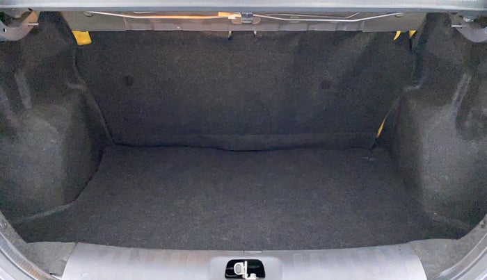 2014 Maruti Swift Dzire ZXI 1.2 BS IV, Petrol, Manual, 34,032 km, Boot Inside