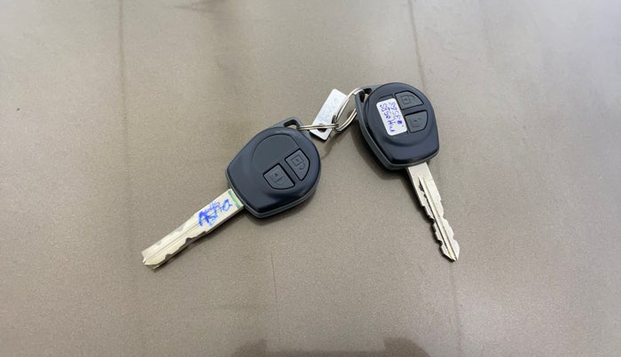 2013 Maruti Wagon R 1.0 VXI, Petrol, Manual, 10,830 km, Key Close Up