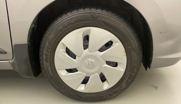 2019 Maruti Celerio VXI CNG, CNG, Manual, 35,436 km, Right Front Wheel