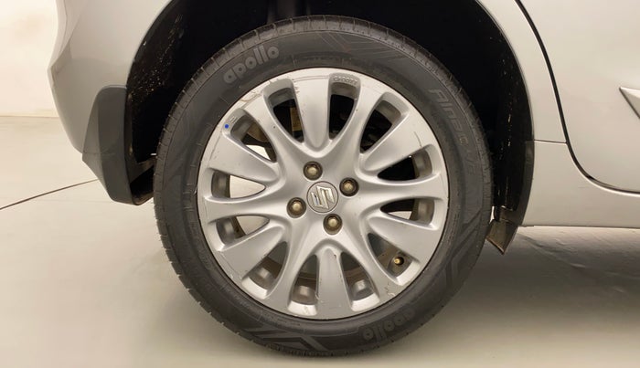 2017 Maruti Baleno ZETA PETROL 1.2, Petrol, Manual, 1,17,311 km, Right Rear Wheel