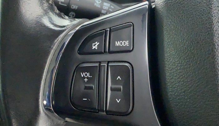 2017 Maruti Baleno ZETA PETROL 1.2, Petrol, Manual, 1,17,311 km, Steering wheel - Sound system control not functional