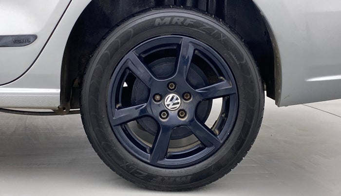 2014 Volkswagen Vento HIGHLINE PETROL, Petrol, Manual, 39,364 km, Left Rear Wheel