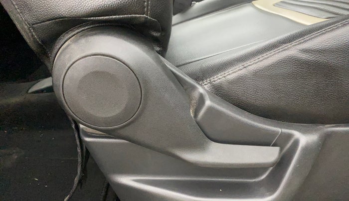 2024 Maruti New Wagon-R VXI 1.0, Petrol, Manual, 14,763 km, Driver Side Adjustment Panel