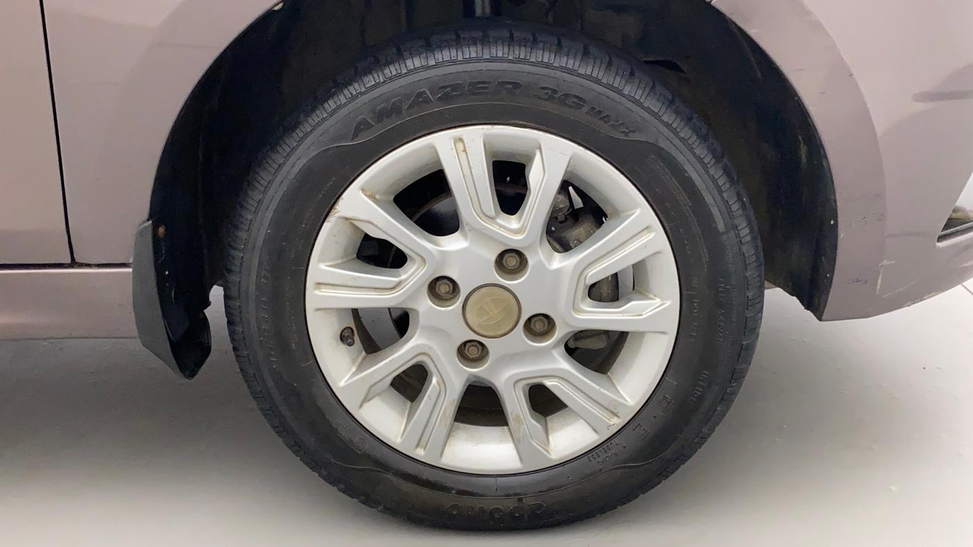 2018 Tata Tiago XZ PETROL, Petrol, Manual, 52,231 km, Right Front Wheel