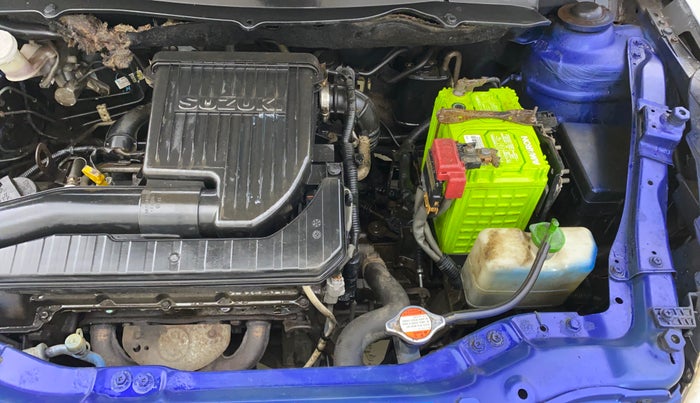 2013 Maruti Swift VXI, Petrol, Manual, 95,023 km, Engine View - Left
