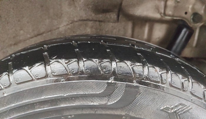 2018 Maruti Wagon R 1.0 LXI CNG, CNG, Manual, 84,234 km, Left Rear Tyre Tread