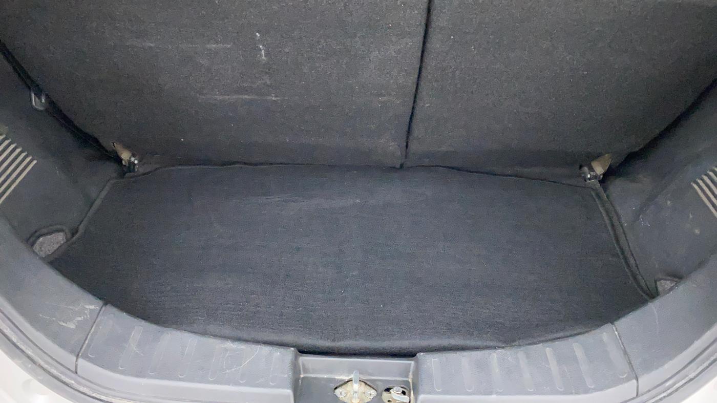 2013 Maruti Wagon R Stingray VXI, Petrol, Manual, 37,313 km, Boot Inside