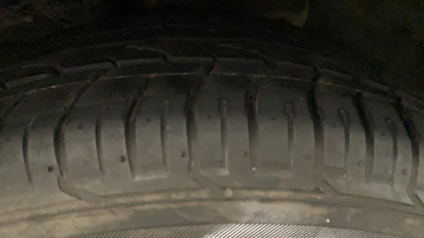 2016 Hyundai Creta SX PLUS AT 1.6 PETROL, Petrol, Automatic, 81,767 km, Left Front Tyre Tread