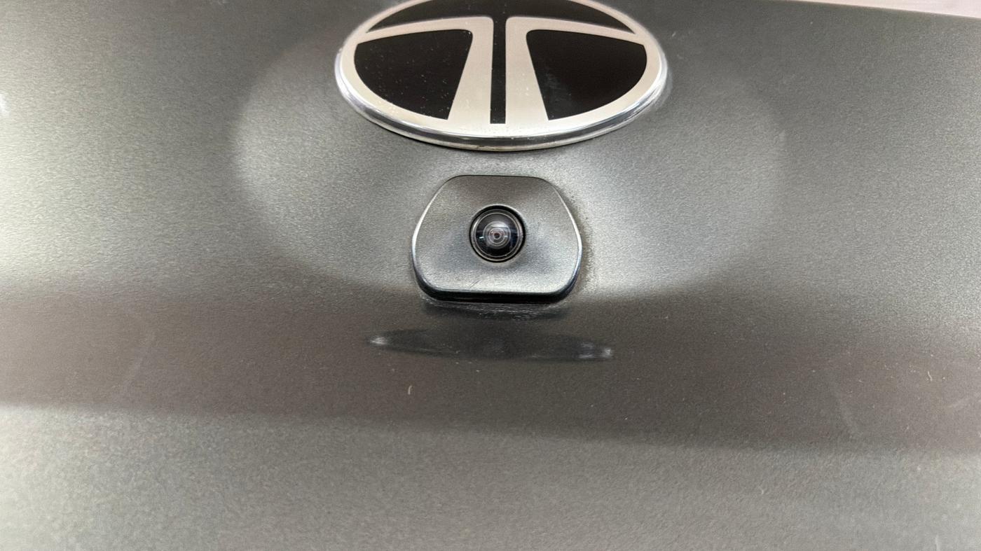 2024 Tata PUNCH ADVENTURE MT, Petrol, Manual, 27,417 km, Parking Camera