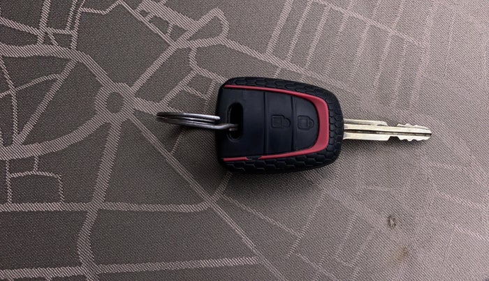 2016 Hyundai Grand i10 MAGNA 1.2 KAPPA VTVT, Petrol, Manual, 84,289 km, Key Close Up