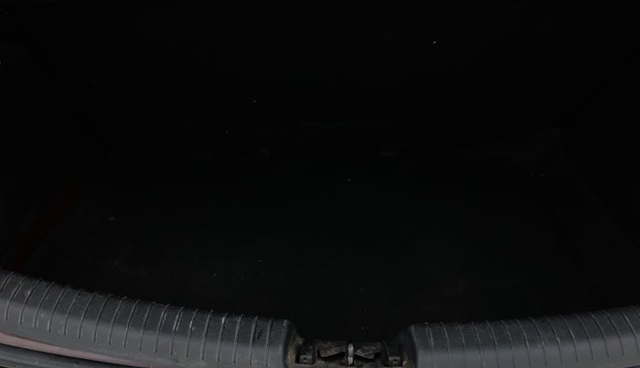 2016 Hyundai Grand i10 MAGNA 1.2 KAPPA VTVT, Petrol, Manual, 84,289 km, Boot Inside