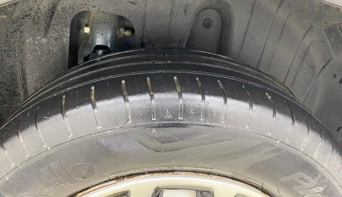 2022 Mahindra XUV300 W4 1.5 DIESEL, Diesel, Manual, 49,824 km, Left Rear Tyre Tread