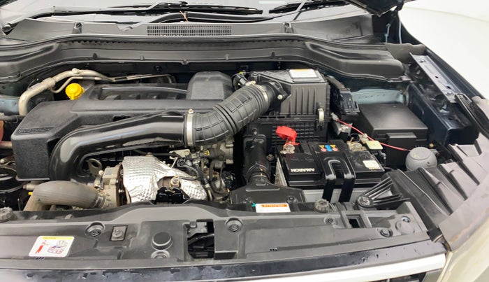 2022 Mahindra XUV300 W4 1.5 DIESEL, Diesel, Manual, 49,824 km, Engine View - Left