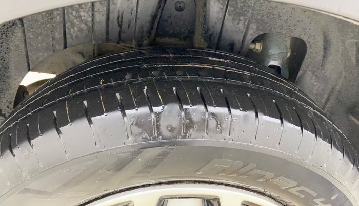 2022 Mahindra XUV300 W4 1.5 DIESEL, Diesel, Manual, 49,824 km, Right Rear Tyre Tread