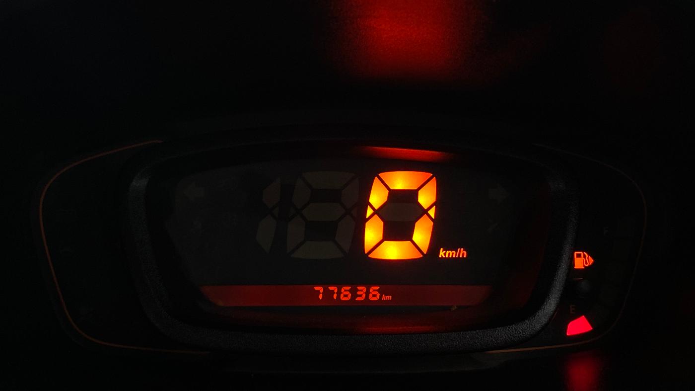 2017 Renault Kwid RXL, Petrol, Manual, 77,631 km, Odometer Image