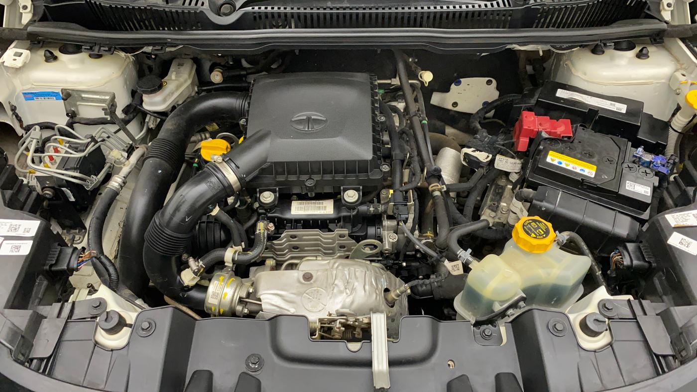 2021 Tata NEXON XE PETROL, Petrol, Manual, 27,410 km, Open Bonet