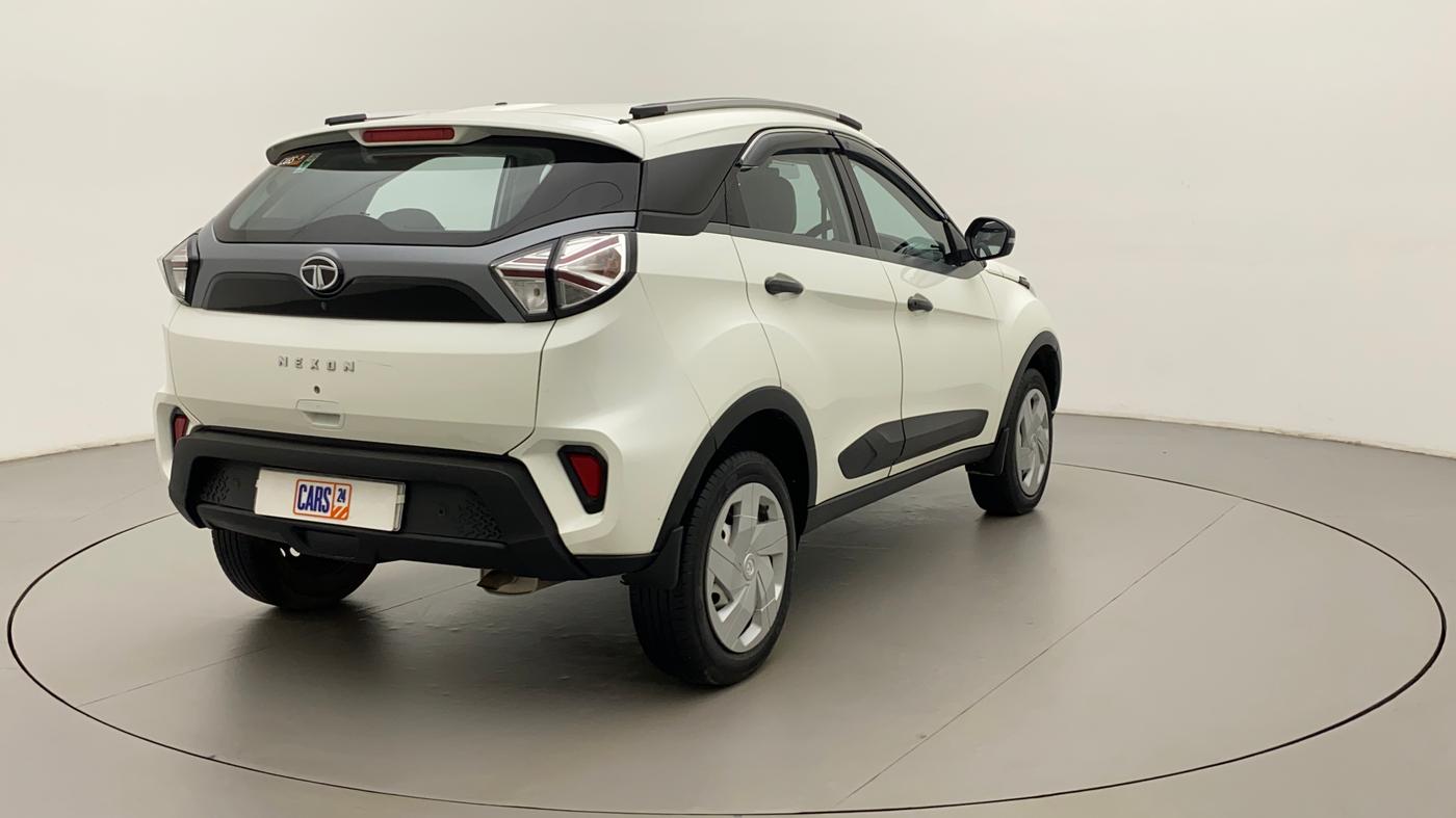 2021 Tata NEXON XE PETROL, Petrol, Manual, 27,410 km, Right Back Diagonal