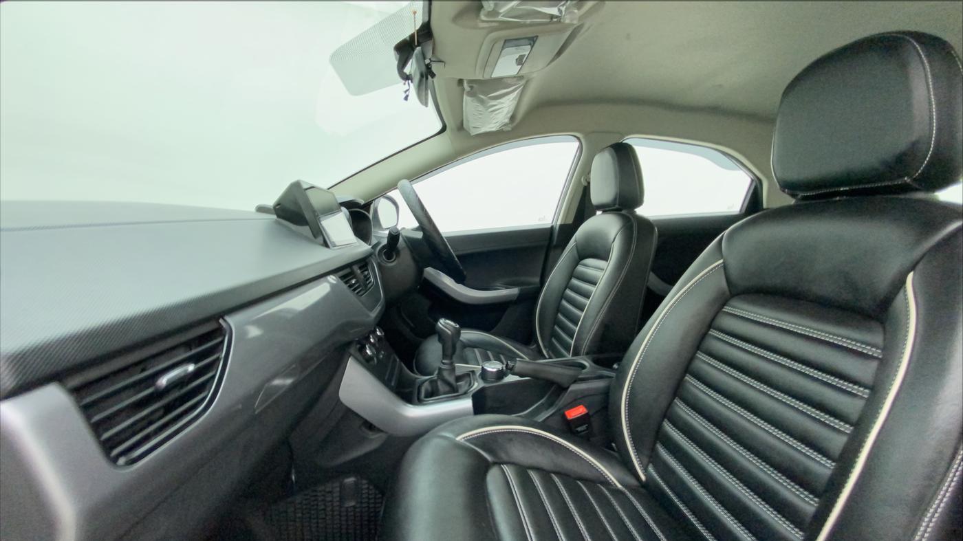 2021 Tata NEXON XE PETROL, Petrol, Manual, 27,410 km, Right Side Front Door Cabin