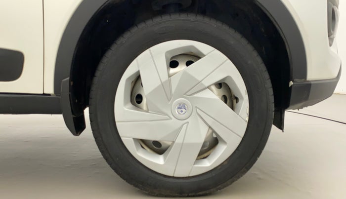 2021 Tata NEXON XE PETROL, Petrol, Manual, 27,410 km, Right Front Wheel