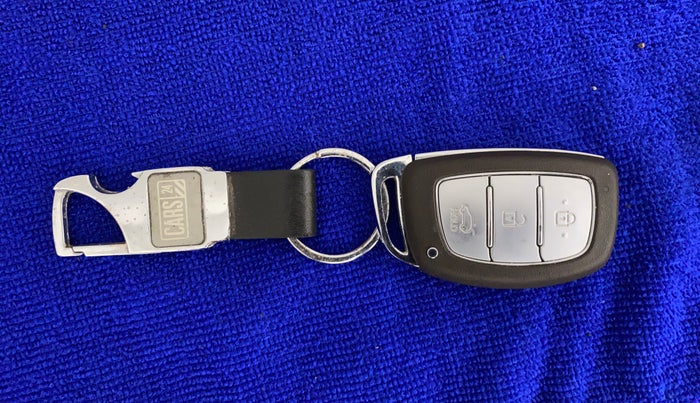 2019 Hyundai Elite i20 ASTA (O) CVT, Petrol, Automatic, 56,646 km, Key Close Up