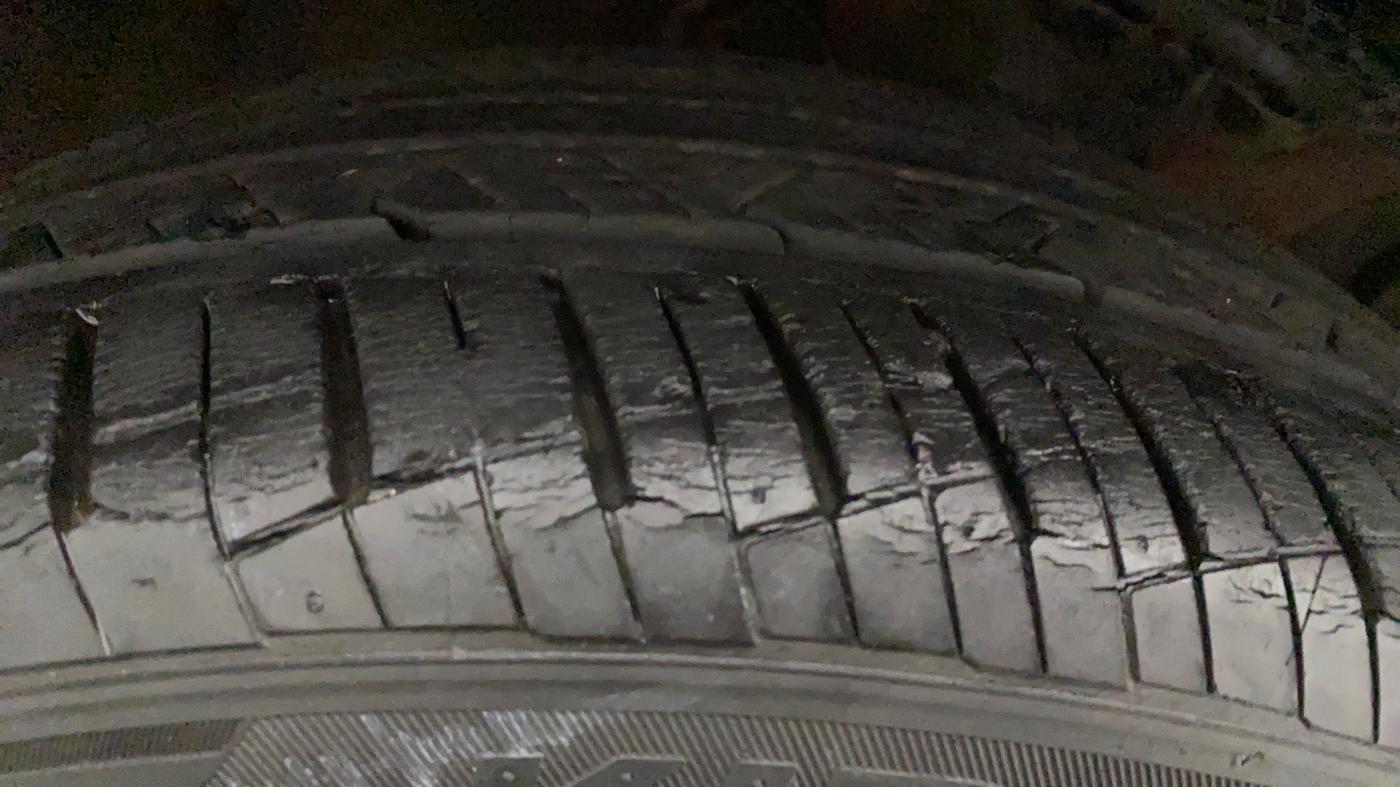 2019 Hyundai Elite i20 ASTA (O) CVT, Petrol, Automatic, 56,646 km, Right Rear Tyre Tread