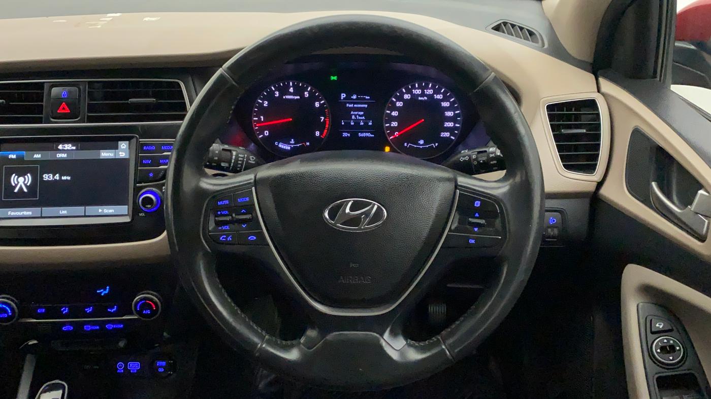 2019 Hyundai Elite i20 ASTA (O) CVT, Petrol, Automatic, 56,646 km, Steering Wheel Close Up