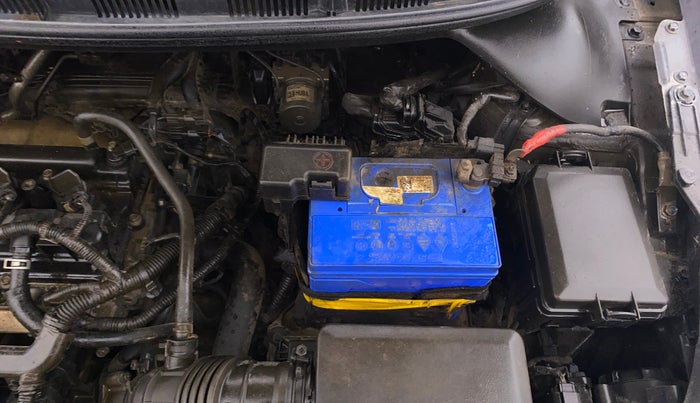 2018 Hyundai Elite i20 MAGNA EXECUTIVE 1.2, Petrol, Manual, 1,23,137 km, Engine View - Left