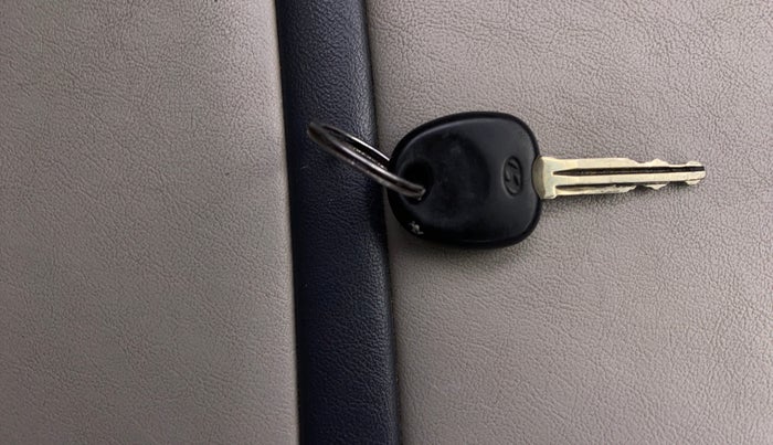 2018 Hyundai Elite i20 MAGNA EXECUTIVE 1.2, Petrol, Manual, 1,23,137 km, Key Close Up