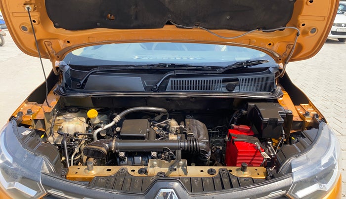 2022 Renault TRIBER RXZ AMT, Petrol, Automatic, 21,842 km, Engine View