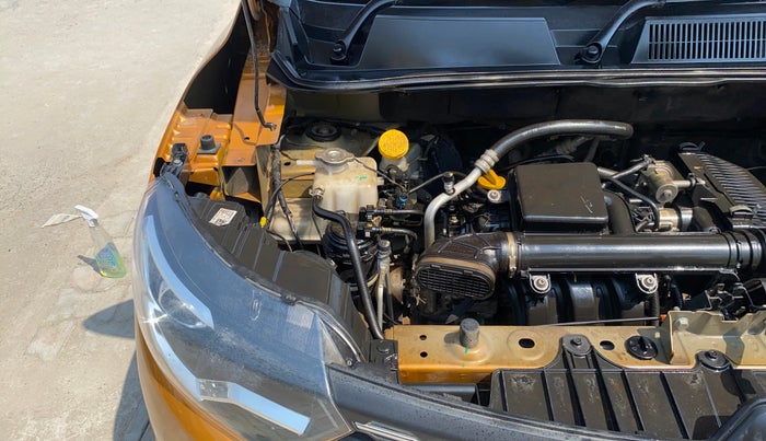 2022 Renault TRIBER RXZ AMT, Petrol, Automatic, 21,842 km, Engine View - Right