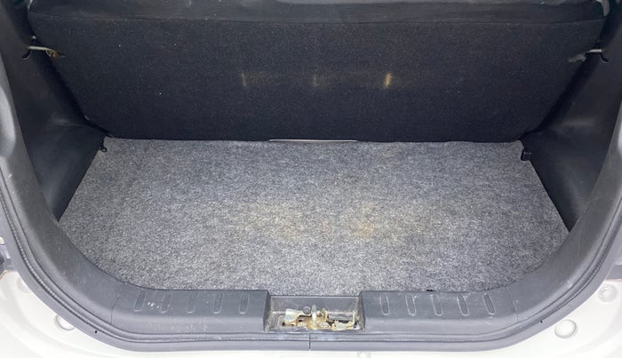 2020 Maruti Alto LXI, Petrol, Manual, 16,453 km, Boot Inside