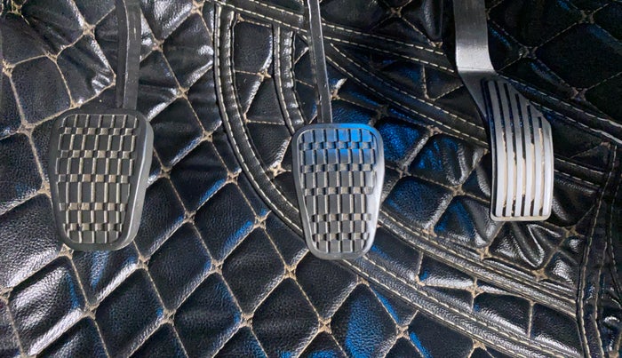 2020 Tata ALTROZ XZ 1.2, Petrol, Manual, 26,417 km, Pedals