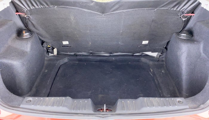 2020 Tata ALTROZ XZ 1.2, Petrol, Manual, 26,417 km, Boot Inside