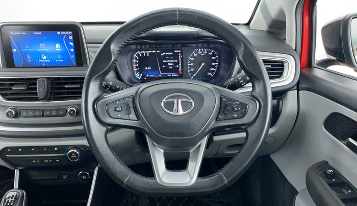 2020 Tata ALTROZ XZ 1.2, Petrol, Manual, 26,417 km, Steering Wheel Close Up