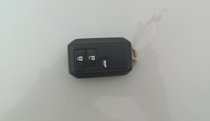 2018 Maruti Dzire ZXI PLUS, Petrol, Manual, 62,350 km, Key Close Up