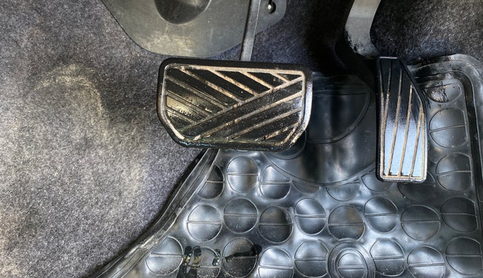 2014 Maruti Celerio VXI AMT, Petrol, Automatic, 84,949 km, Pedals