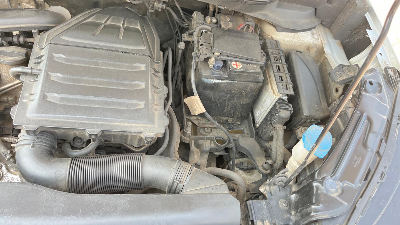 2023 Skoda KUSHAQ STYLE 1.0L TSI AT, Petrol, Automatic, 1,04,782 km, Engine View - Left