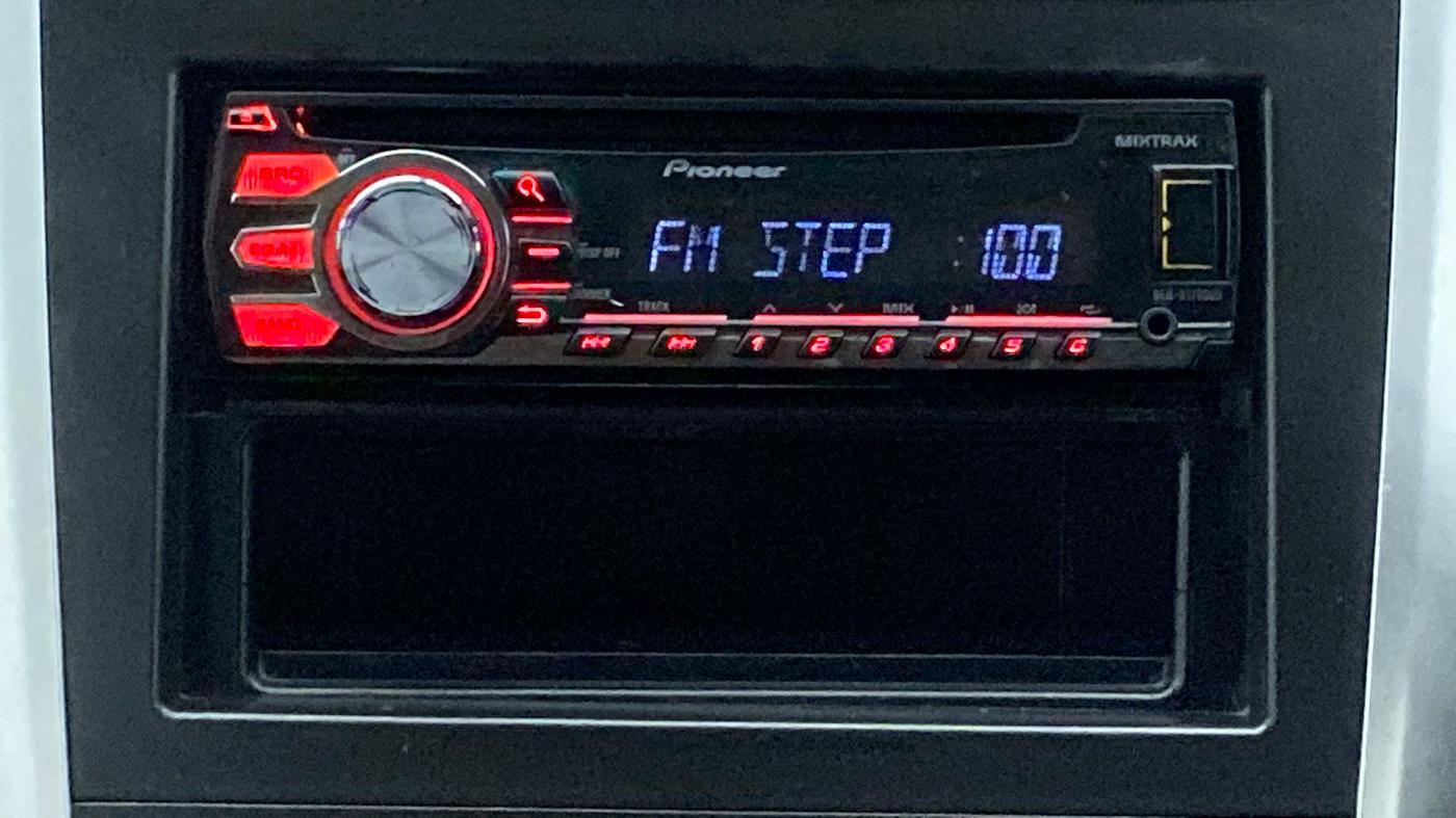 2010 Maruti Ritz VXI BS IV, Petrol, Manual, 83,476 km, Infotainment System