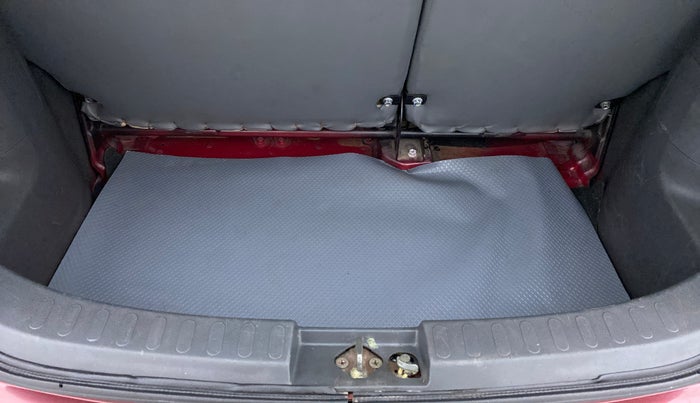 2010 Maruti Ritz VXI BS IV, Petrol, Manual, 83,476 km, Boot Inside