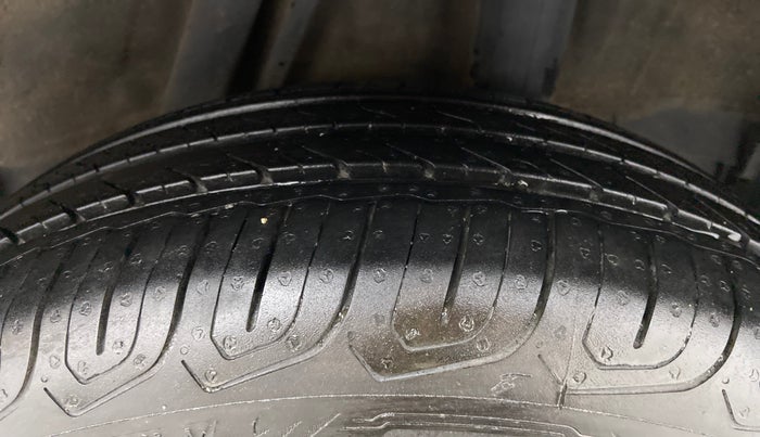 2017 Honda City SV MT PETROL, Petrol, Manual, 16,757 km, Left Rear Tyre Tread