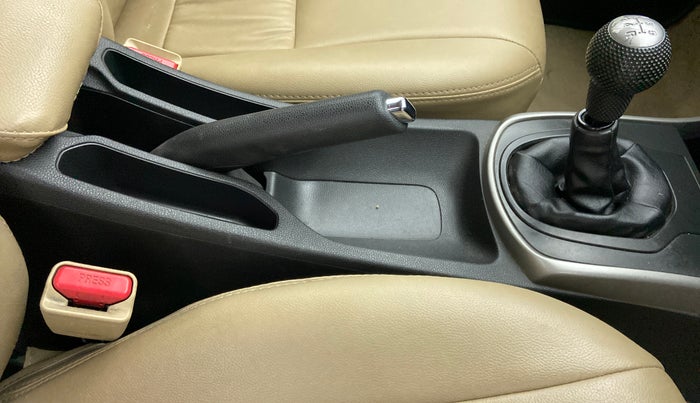 2017 Honda City SV MT PETROL, Petrol, Manual, 16,757 km, Gear Lever